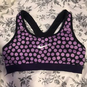 small nike sports bra